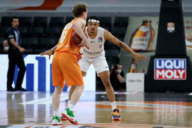 来成为球队 来成为球队